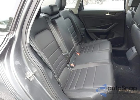 2021 Volkswagen Jetta 1.4T R-Line/1.4T S/1.4T Se z USA, uszkodzony, nr VIN 3VWC57BU1MM013976